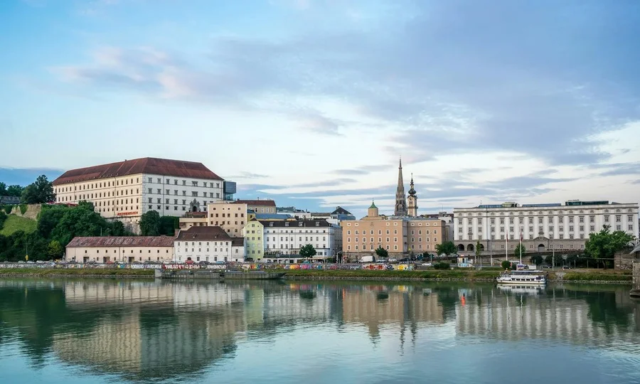 Linz city skyline Danube